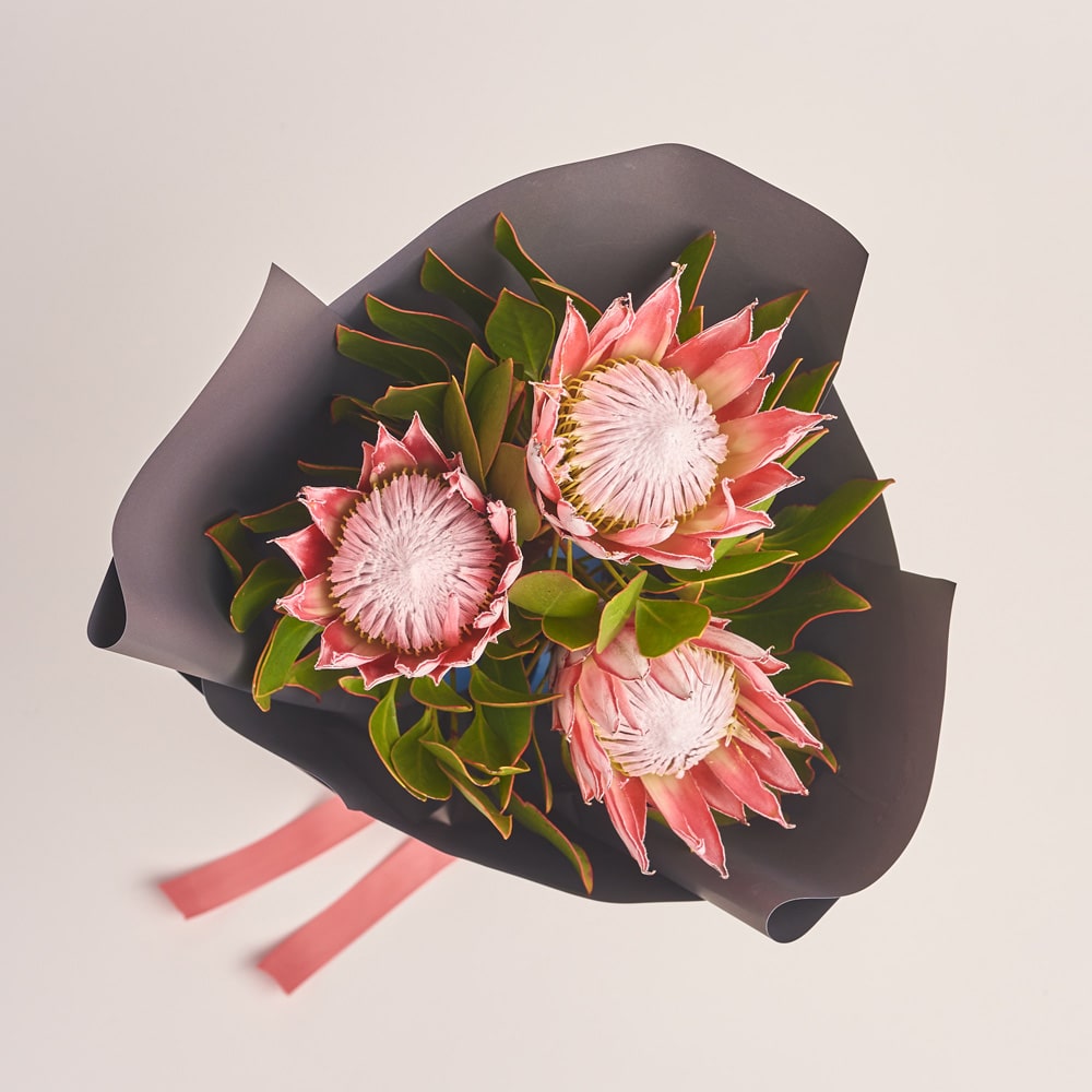https://florist.buket82.ru/wp-content/uploads/2025/03/flower-gallery-four-1-min.jpg