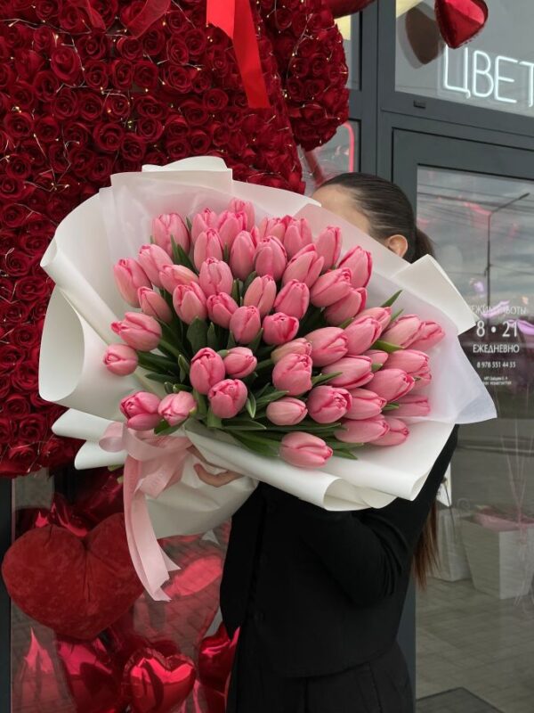 51 розовый тюльпан в Симферополе